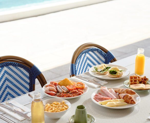 The Ville Resort-Casino Bed & Brekky Hotel Package