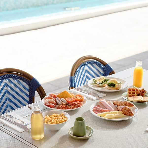 The Ville Resort-Casino Bed & Brekky Hotel Package